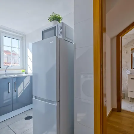 And Beautiful Flat * Lisboa