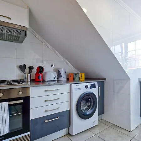 And Beautiful Flat Lejlighed *