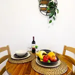 아파트 And Beautiful Flat